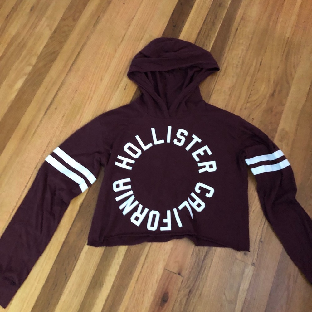 Hollister cropped shirt